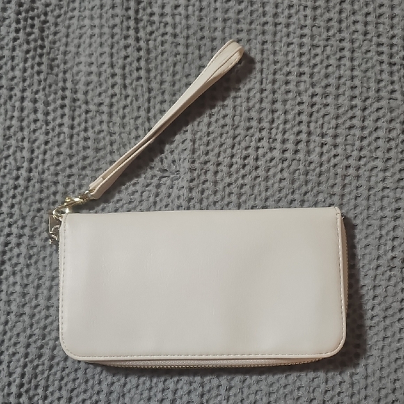 Target White Bow Wristlet Wallet | Faux Leather Zip Clutch - Picture 2 of 8